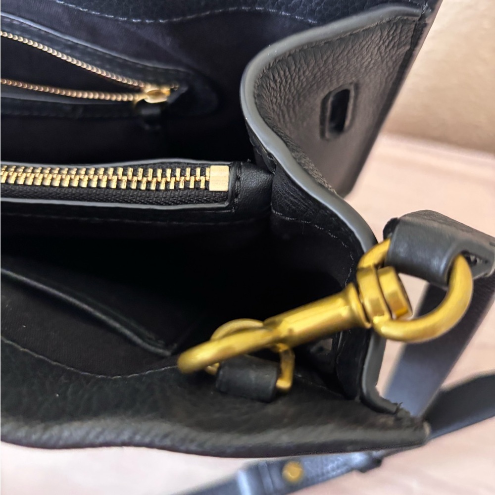 Tory Burch Gemini Link Black Tote Shoulder Bag Buckle is missing - Picture 9 of 9